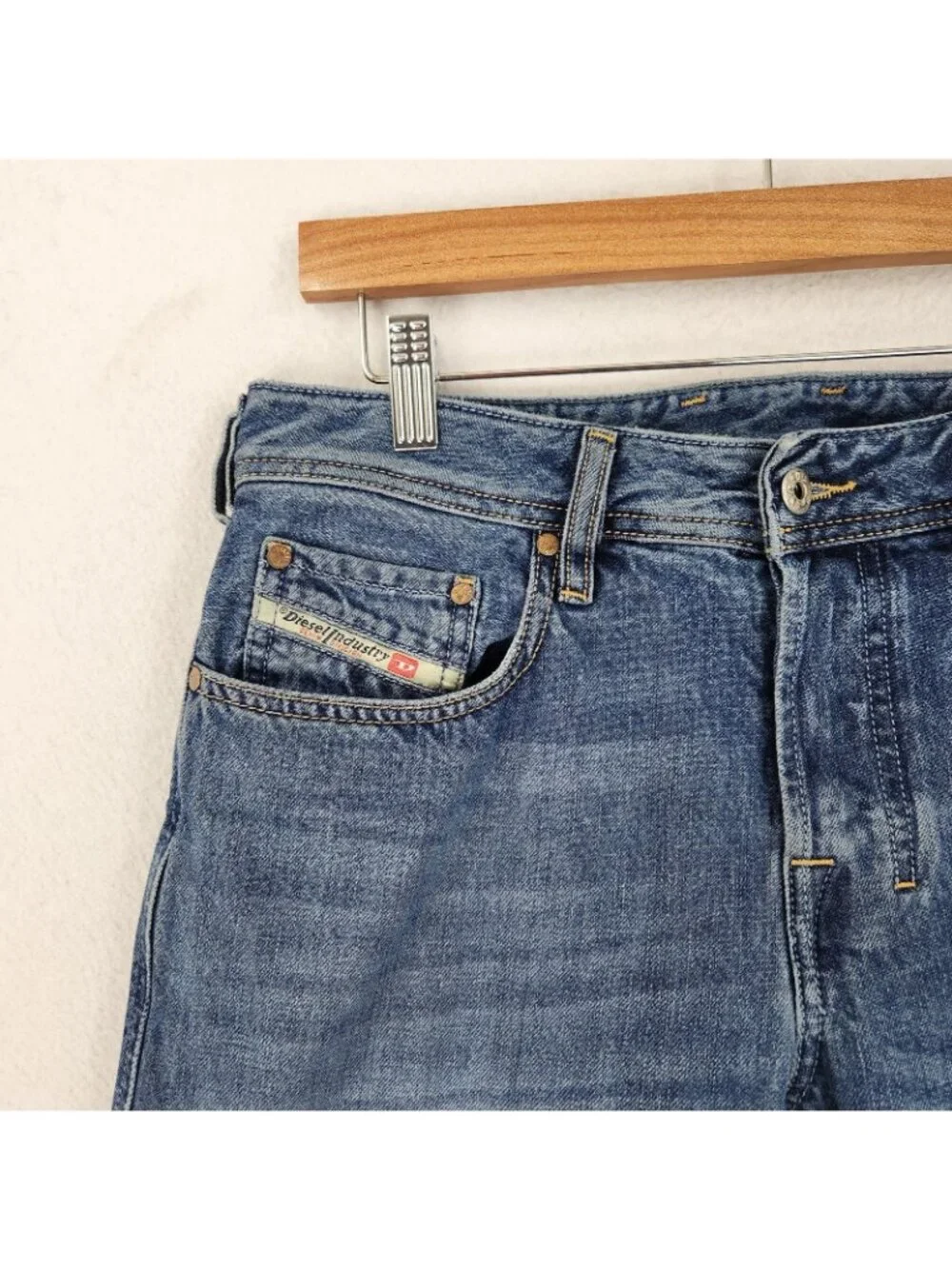 Diesel Jeans Mens 29x32 Blue Zatiny Bootcut Denim Medium Wash Button Fly Casual